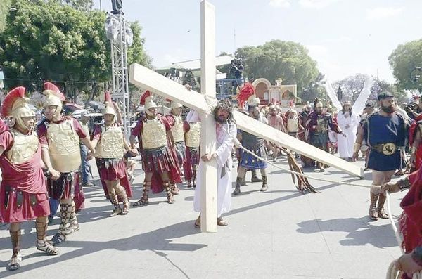 ¡VIACRUCIS DE IZTAPALAPA!