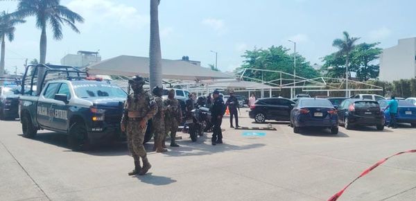 ¡ASALTAN A EMPRESARIO Y LE ROBAN MEDIO MILLÓN DE PESOS EN BOCA DEL RÍO!