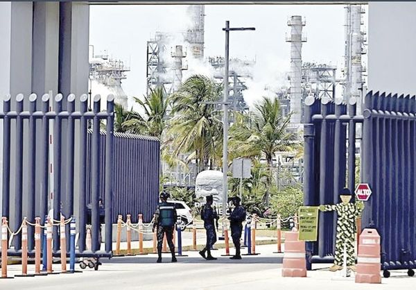¡HAY FALLAS DE OPERACIÓN EN LA REFINERÍA DE DOS BOCAS!