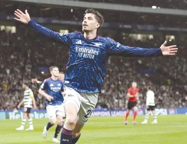 ¡SACA ARSENAL VENTAJA EN LISBOA AL MINUTO 91’!