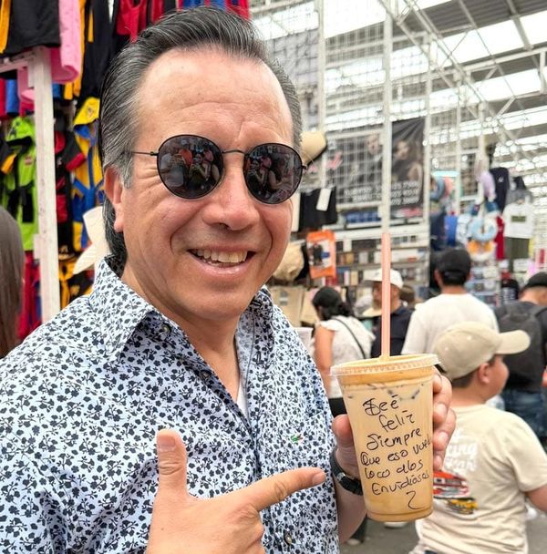 ¡CUI LE HACE FUCHI! - ÁNDALE