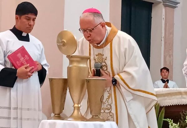 ¡MISA CRISMAL! - CON EL OBISPO DE VERACRUZ