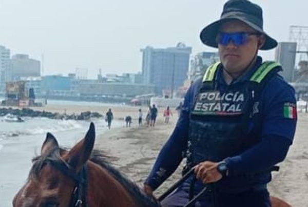 ¡BALEAN A JOVEN MUJER EN EL CENTRO DE PAPANTLA!