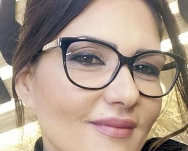 ¡HALLAN MUERTA BAJO LOS ESCOMBROS UNA PERIODISTA!