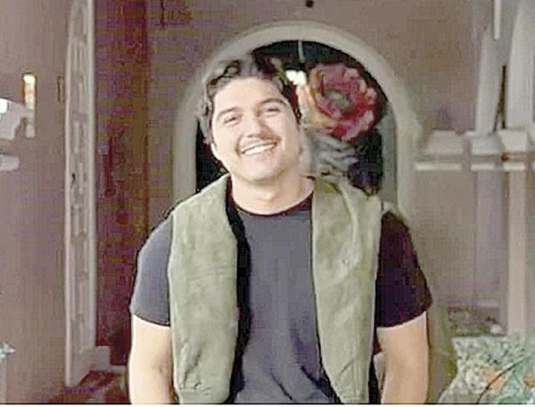 ¡MEXICANO OBTIENE BECA DE LIONS ACADEMIES!