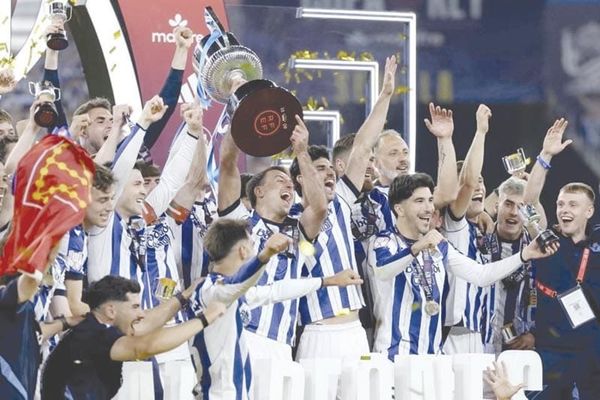 ¡REAL SOCIEDAD GANA COPA DEL REY, VENCE AL ATLÉTICO!