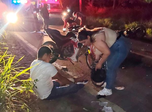 ¡BIKERS COLISIONAN DE FRENTE EN DOS LOMAS!