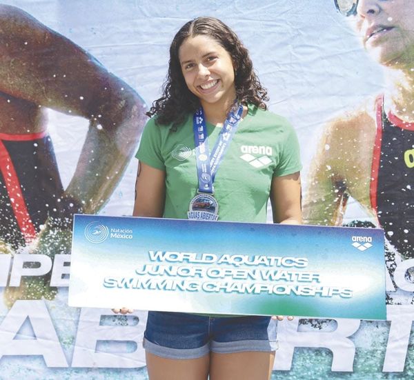 ¡MARISELA ESCOBAR AL MUNDIAL DE AGUAS ABIERTAS!