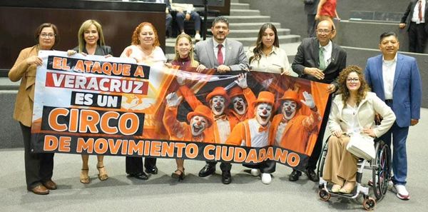 ¡SE LA REVIRA MORENA! - AGARRENSE