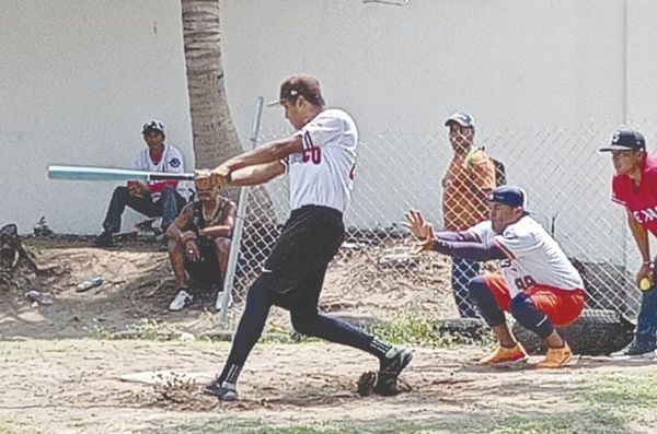 ¡DEPORTIVO GALÁN LE PEGA AL LÍDER PALAPA 9-3!