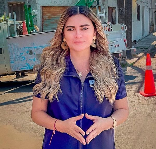 ¡PRENDEN CASI MIL LUMINARIAS!