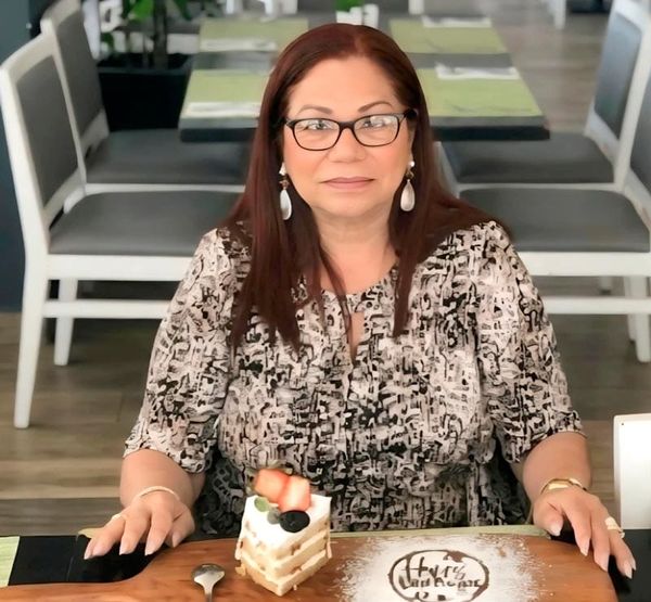 CELEBRAN A GRACIELA DOMÍNGUEZ POR SU CUMPLEAÑOS