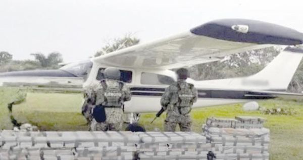 ¡DECOMISAN 636 KILOS DE COCAÍNA!