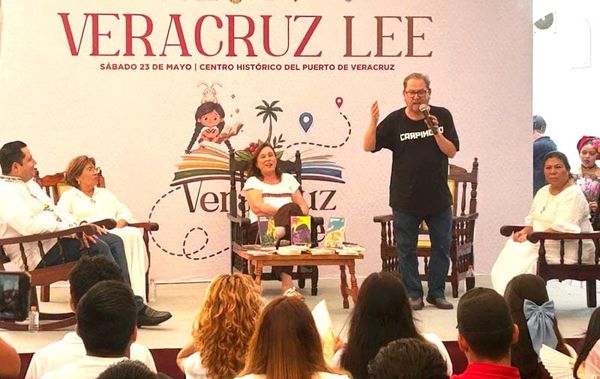 ¡VINO PACO IGNACIO TAIBO II! - *El objetivo es "salir de aquí diciendo: Veracruz lee y lee"