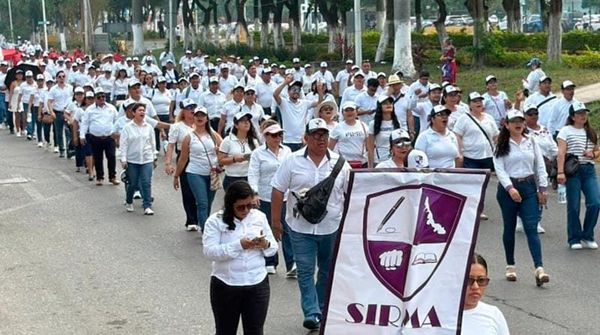 ¡YA NO LES ALCANZA! - *El SNTE pide hasta 13% para los maestros en Veracruz