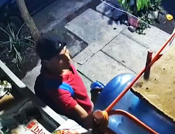 ¡LADRÓN ROBÓ GARRAFÓN DE AGUA PURIFICADA!