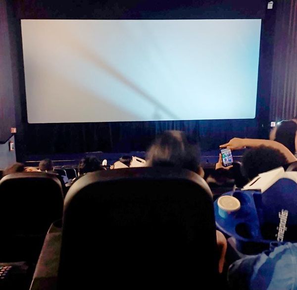 ¡SE ARMA EN EL CINÉPOLIS!