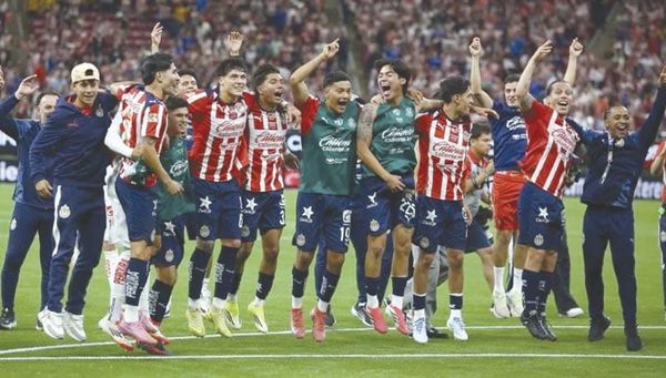 ¡SÚPER CHIVAS!