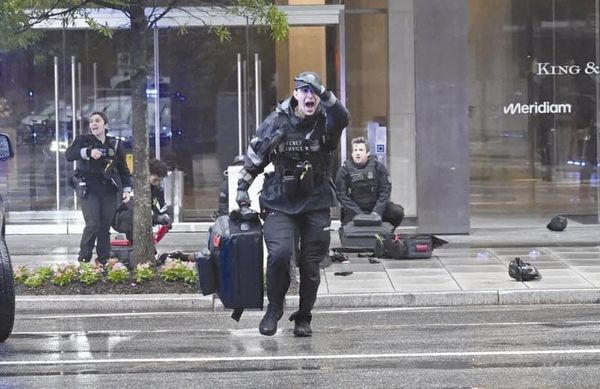 ¡TIROTEO CERCA DE LA CASA BLANCA! - *Agentes del Servicio Secreto abaten al atacante