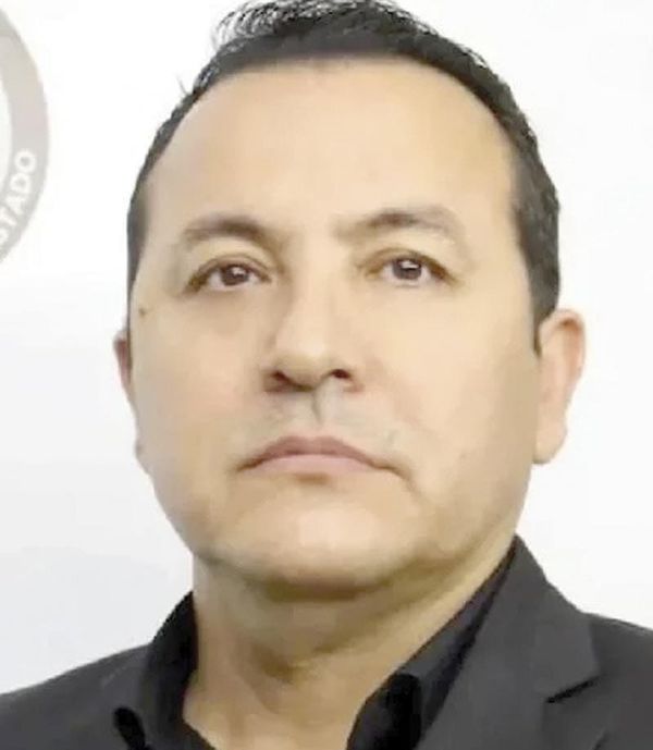 ¡YA VAN TRES Y MAS LOS QUE SE ACUMULEN!