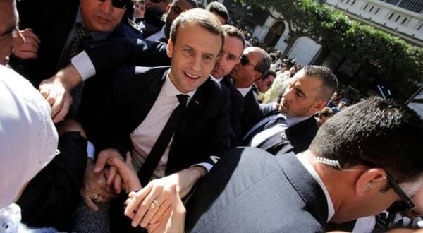 ¡MACRON RECLAMA A PÚBLICO RUIDOSO EN FORO DE NAIROBI!