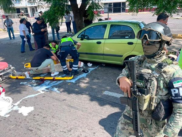 ¡ABUELITO ATROPELLADO EN URANO!