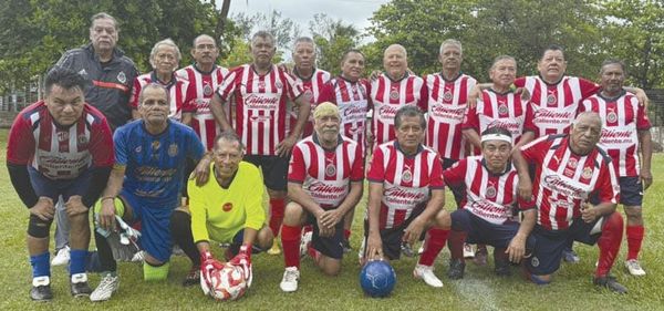 ¡CHIVAS MASECA NO PUDO CON LOS DE LA “ESTRELLA SOLITARIA” EN EL FÚTBOL DE VETERANOS!