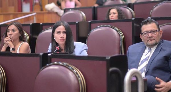 ¡QUE ES UNA BURLA! - *Las hojas en blanco de SEFIPLAN