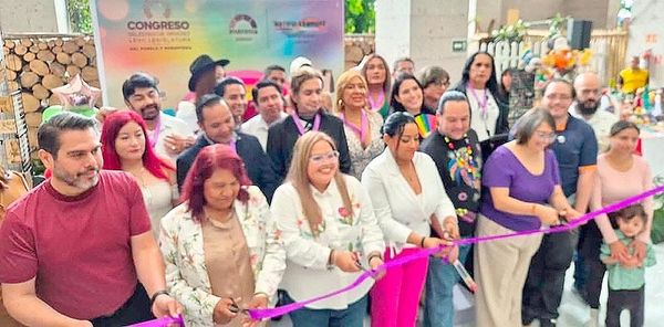 RECONOCEN A GUILLERMO YZACUR!