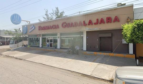 ¡ATRACAN FARMACIA GUADALAJARA EN LA COLONIA LÓPEZ MATEOS!