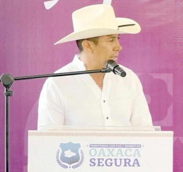 ¡BALEAN A ALCALDE OAXAQUEÑO DURANTE ATAQUE ARMADO!