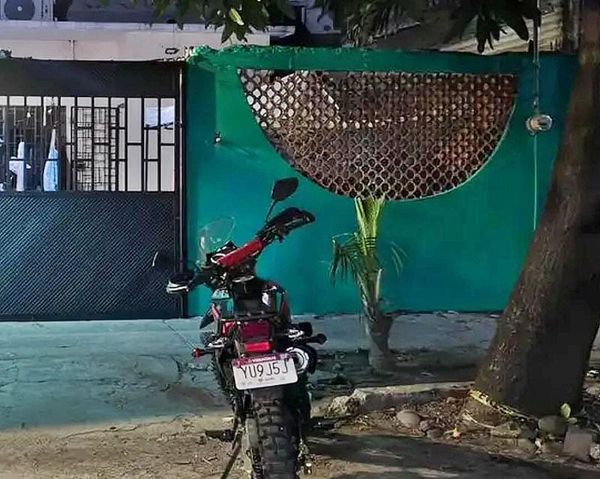 ¡EN 10 MINUTOS SE ROBARON MOTO EN EL BUENAVISTA!