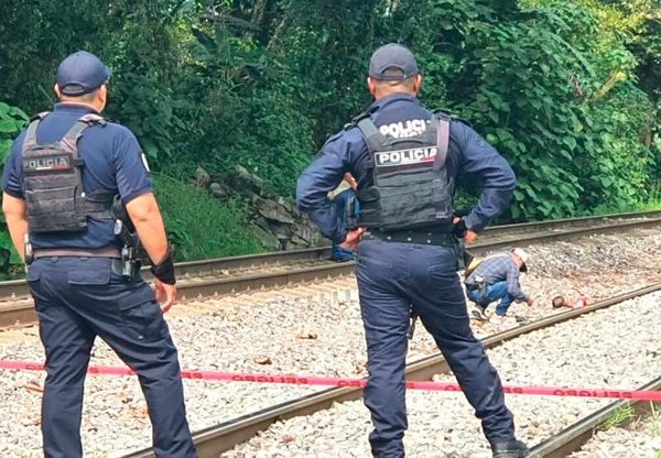 ¡PEATÓN ARROLLADO POR EL TREN EN IXTACZOQUITLÁN!