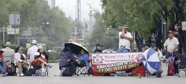 ¡“AQUÍ LA ESPERAMOS"! - CNTE