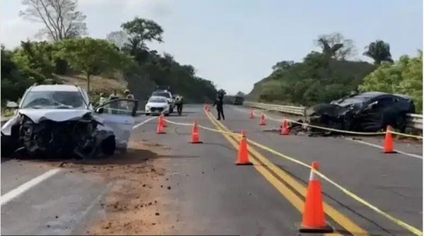 ¡CUATRO MUERTOS EN CARRETERAZO! - CHOCARON DE FRENTE UN MAZDA 6 CONTRA CAMIONETA EN LA AUTOPISTA TOTOMOXTLE-TIHUATLÁN