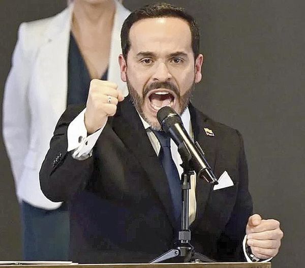 ¡RECIBE DE LA ESPRIELLA CREDENCIAL DE PRESIDENTE ELECTO!