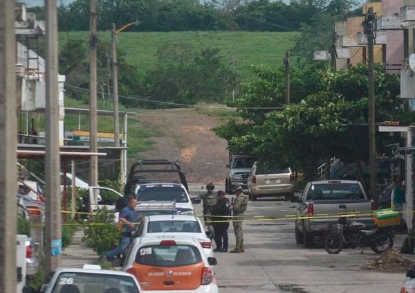 ¡ATAQUE ARMADO! - EN ACAYUCAN
