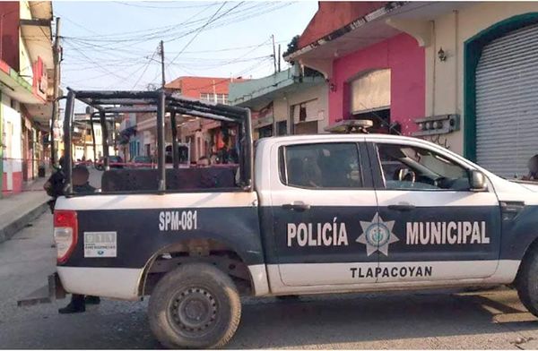 ¡ASESINAN A PLOMAZOS A CURANDERO EN TLAPACOYAN!