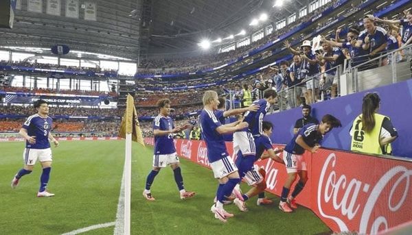 ¡DUELAZO ENTRE PAÍSES BAJOS Y JAPÓN, 2-2!