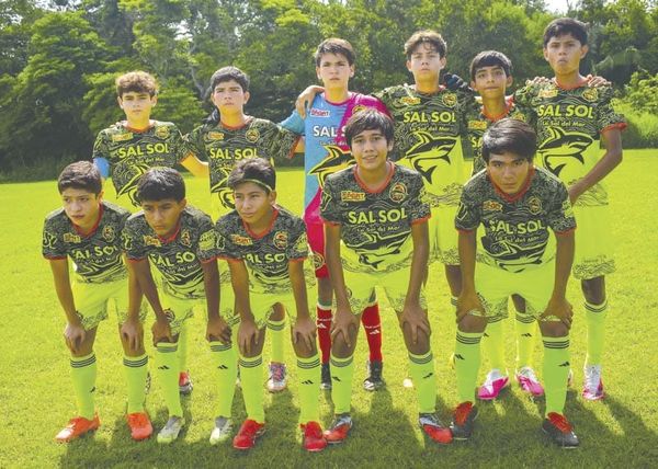 ¡ESCUALOS PEGA PRIMERO Y SUEÑA CON EL TÍTULO SUB-13!