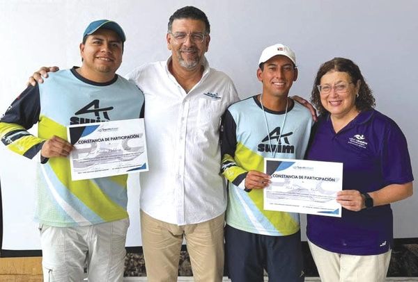 ¡OBTIENEN CERTIFICACIÓN ENTRENADORES ACUÁTICOS!