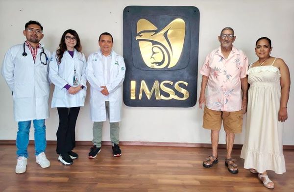 ¡EN MENOS DE UN MES LE ERRADICAN CÁNCER A PACIENTE DE 87 AÑOS!