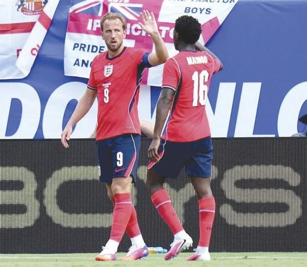 ¡SUFRE INGLATERRA PERO GANA 1-0 A NUEVA ZELANDA!
