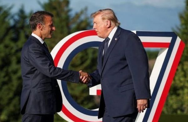 ¡AMENAZA TRUMP CON UN ARANCEL DEL 100% A LOS VINOS FRANCESES!