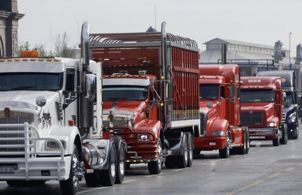 ¡LE DICE EU 'GOODBYE' A 20 MIL CONDUCTORES MEXICANOS!