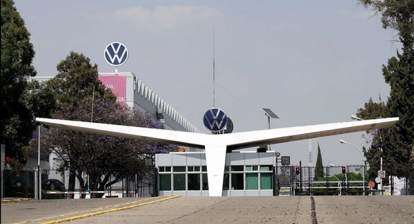 ¡VW DE MÉXICO FRENARÁ POR DOS SEMANAS LA PRODUCCIÓN DE JETTA, TAOS Y TIGUAN!