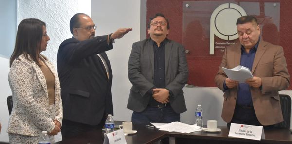 ¡QUE DECIDAN LOS PERIODISTAS! - *Gobernadora deja en manos del gremio el futuro de la CEAPP