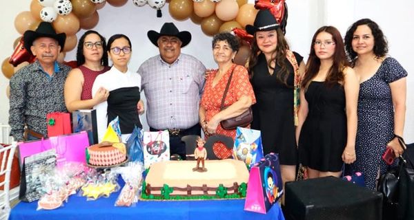 JUAN CARLOS CELEBRÓ SU CUMPLEAÑOS