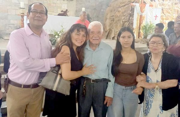 UN SIGLO DE VIDA, CAFÉ Y AMOR