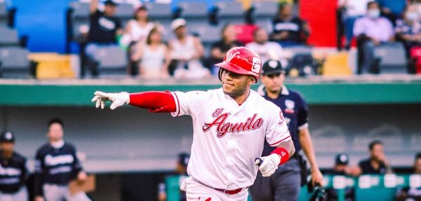 ¡EL ÁGUILA GANA LA SERIE A UNIÓN LAGUNA!